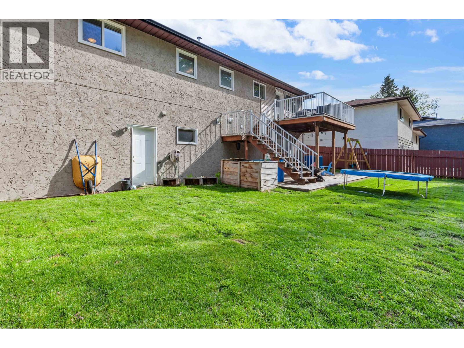 8264 ST JOHN CRESCENT - 4