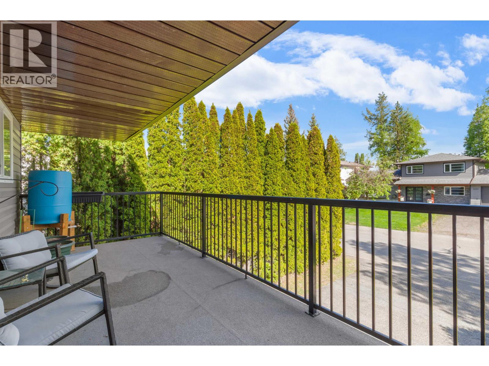 8264 ST JOHN CRESCENT - 6