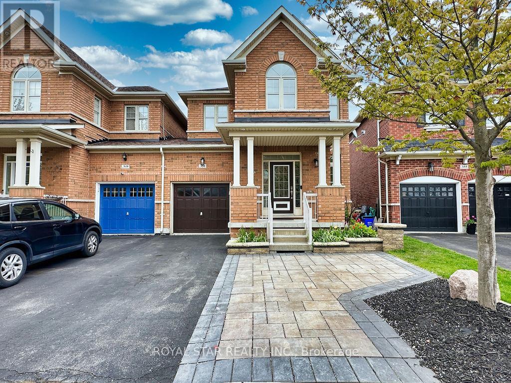 351 GIDDINGS CRESCENT - 1