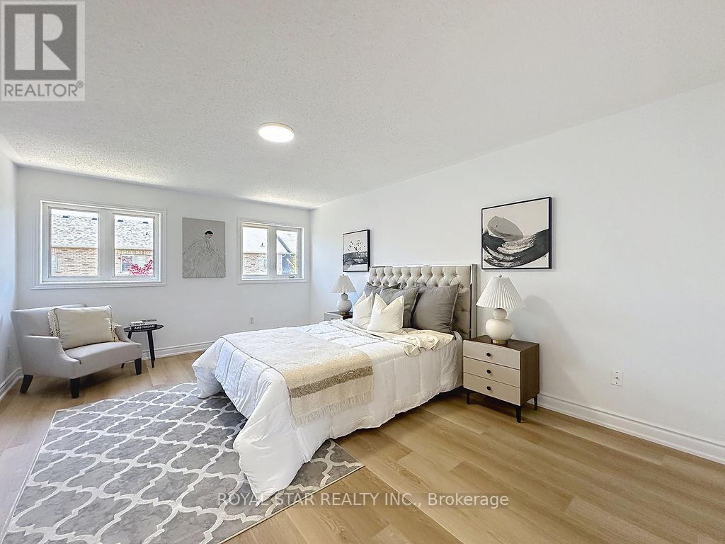 351 GIDDINGS CRESCENT - 36