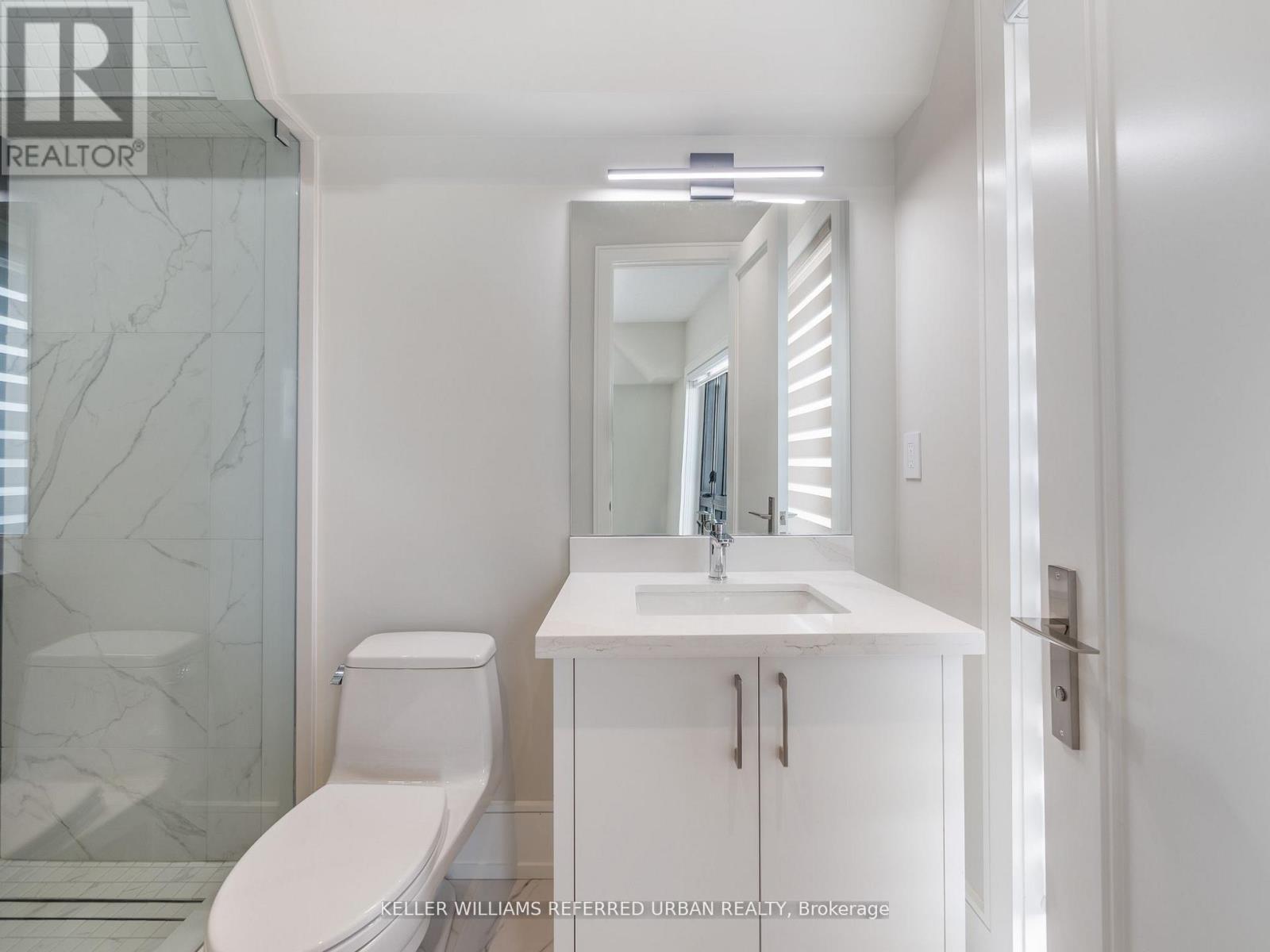 327 MELROSE STREET - 35