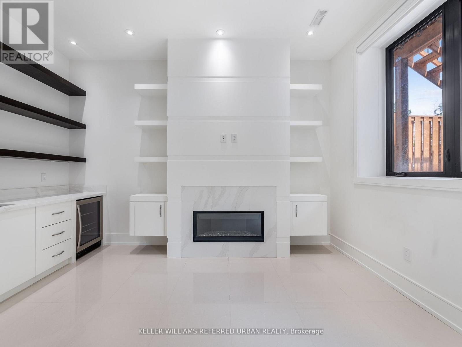 327 MELROSE STREET - 38