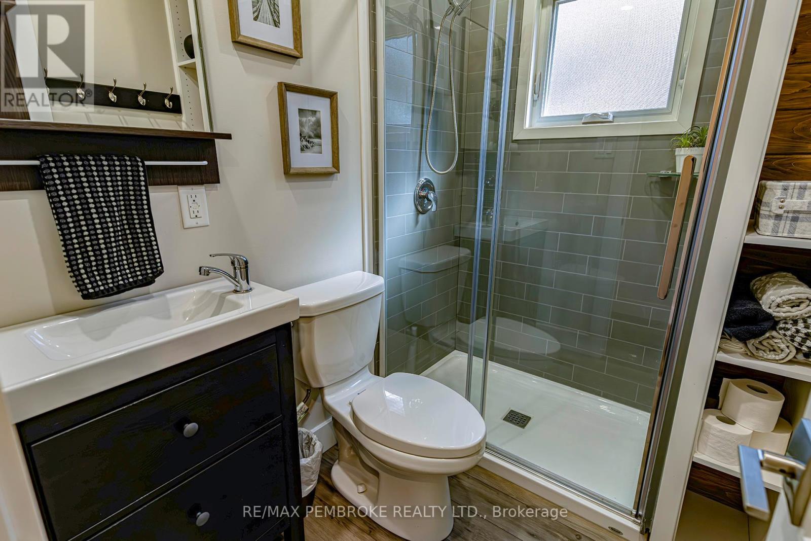 299 HOLIDAY LANE - 10
