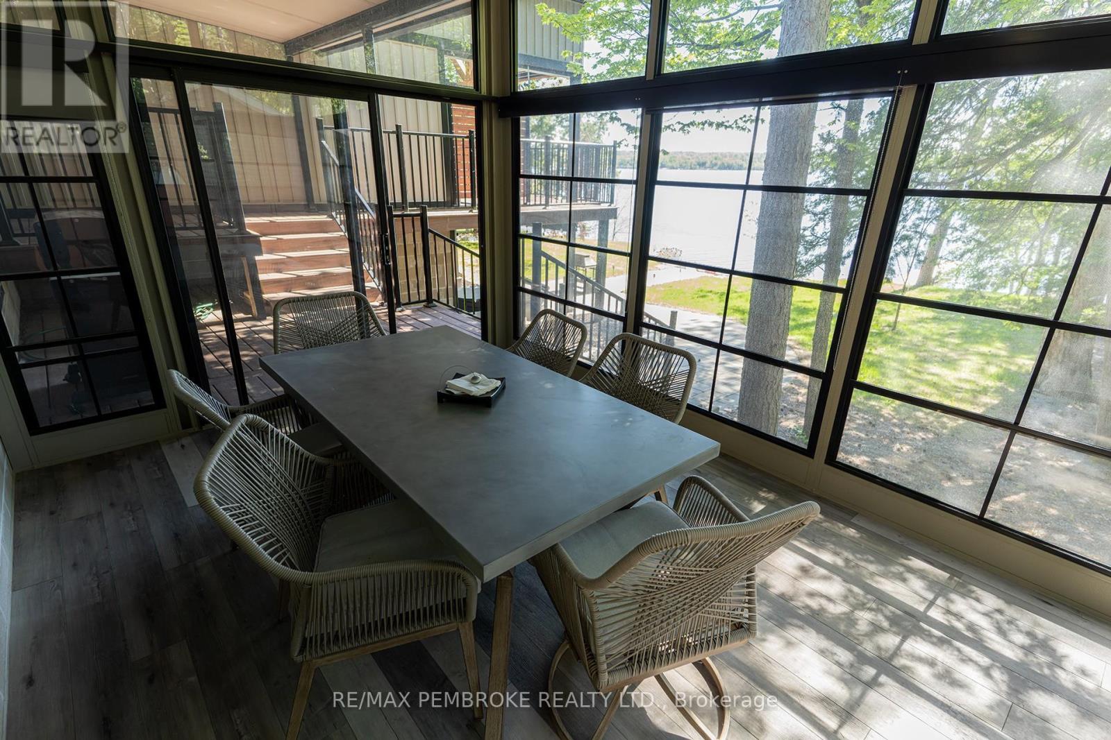 299 HOLIDAY LANE - 17