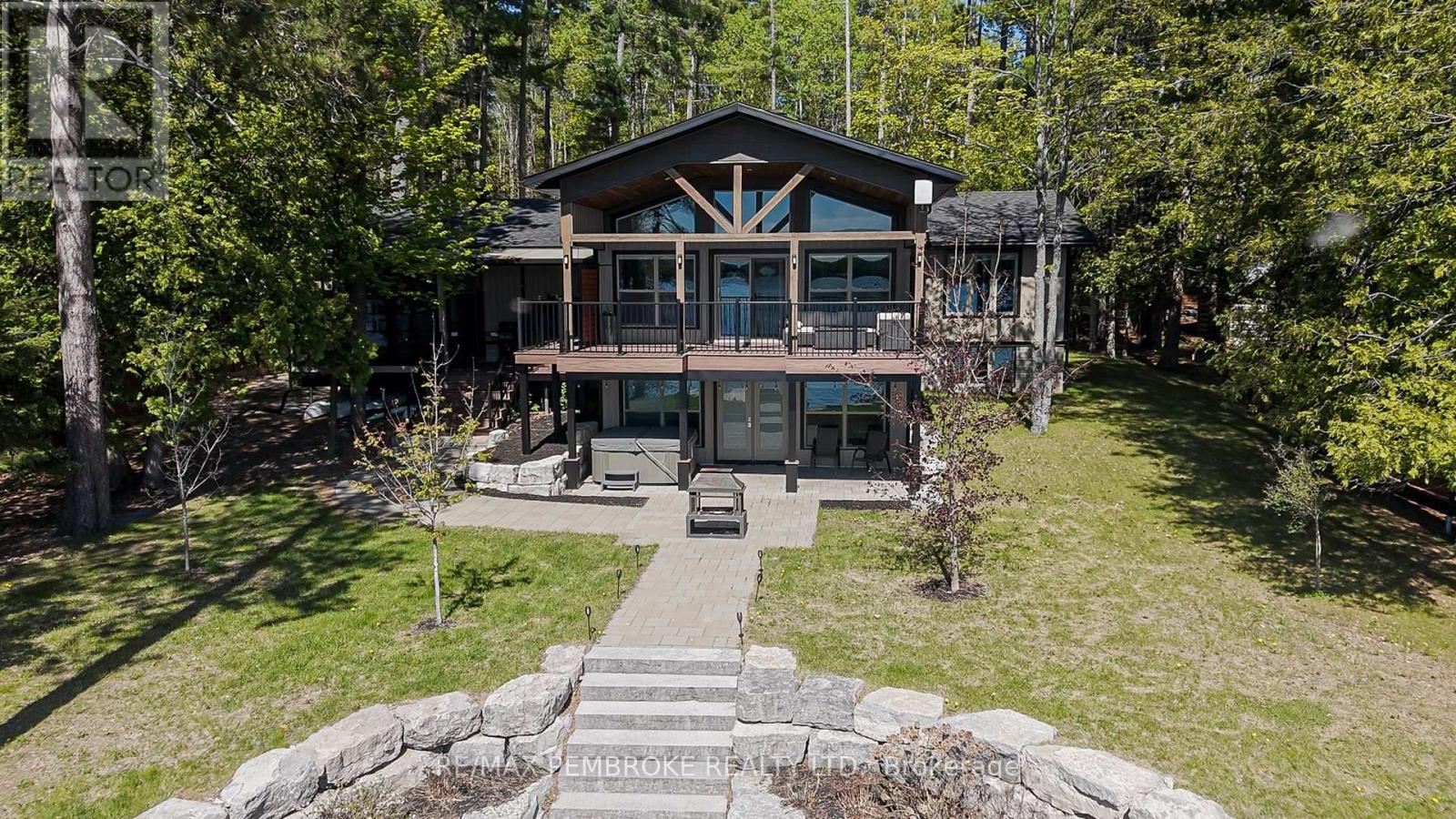 299 HOLIDAY LANE - 36
