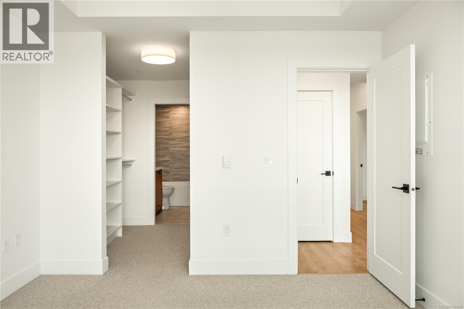 301 201 Dogwood Drive, Ladysmith