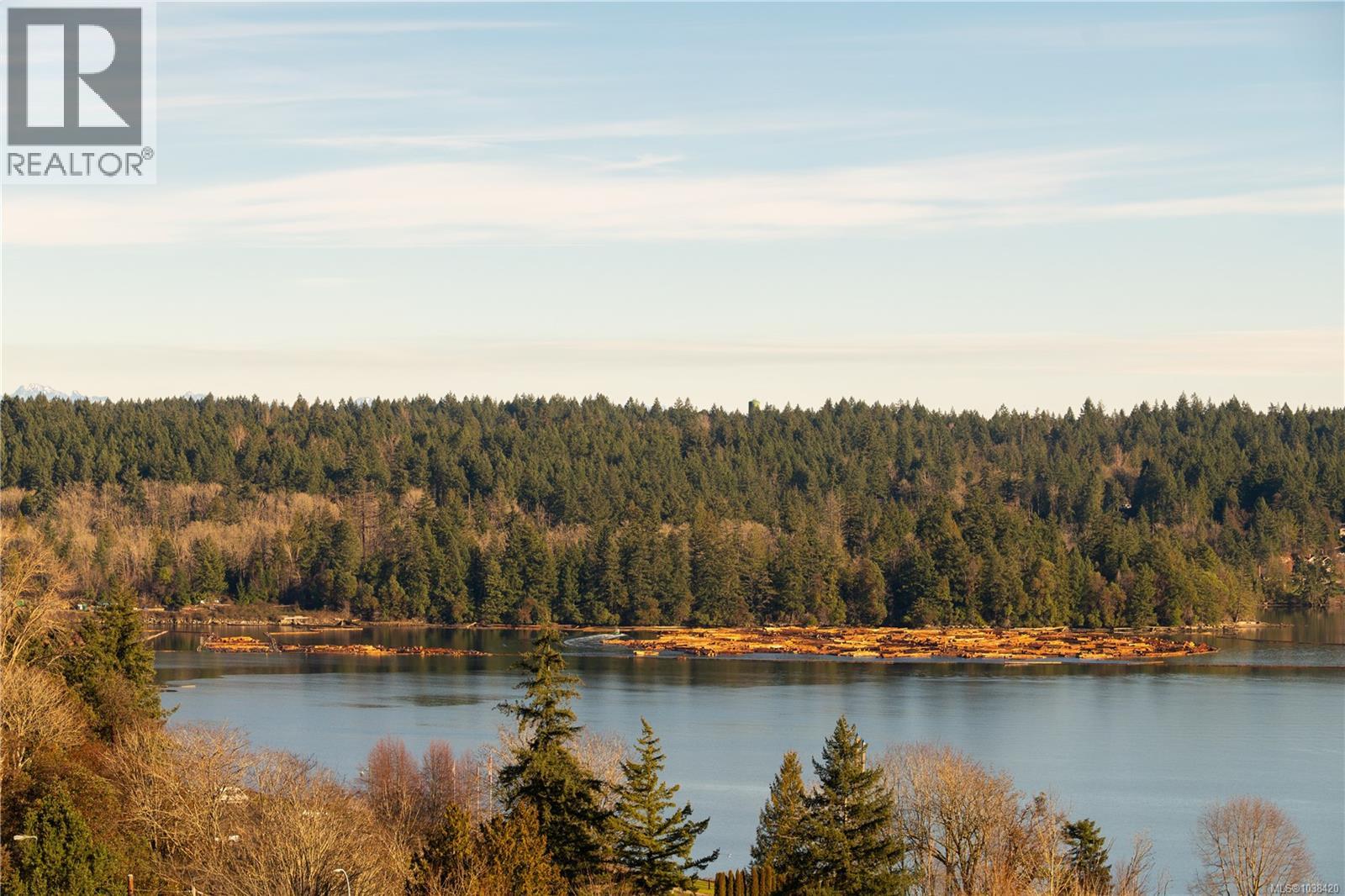 301 201 Dogwood Drive, Ladysmith