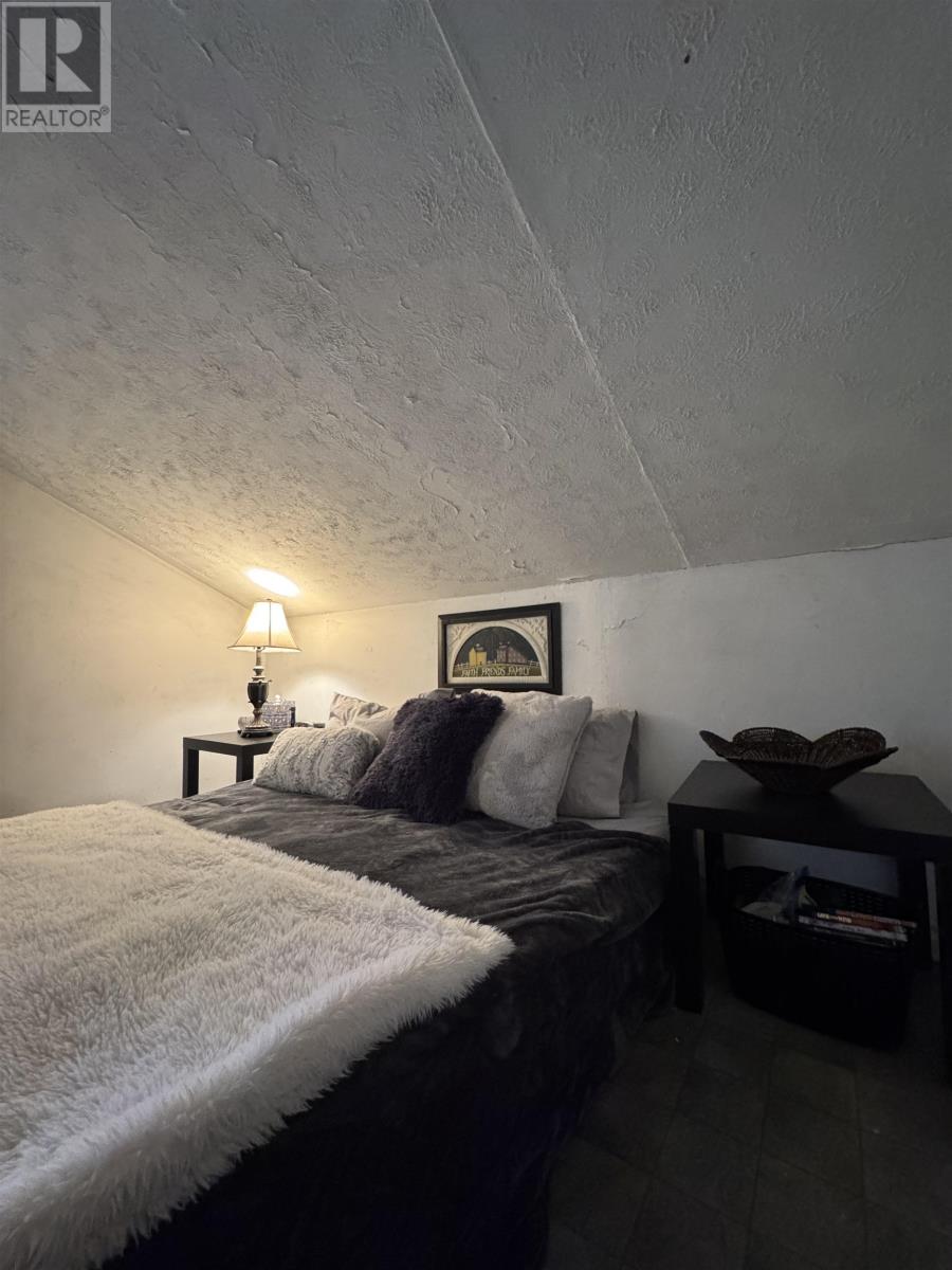 1105 Peakes Road - 14