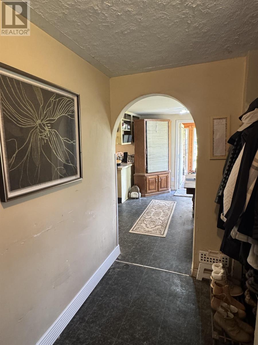 1105 Peakes Road - 2