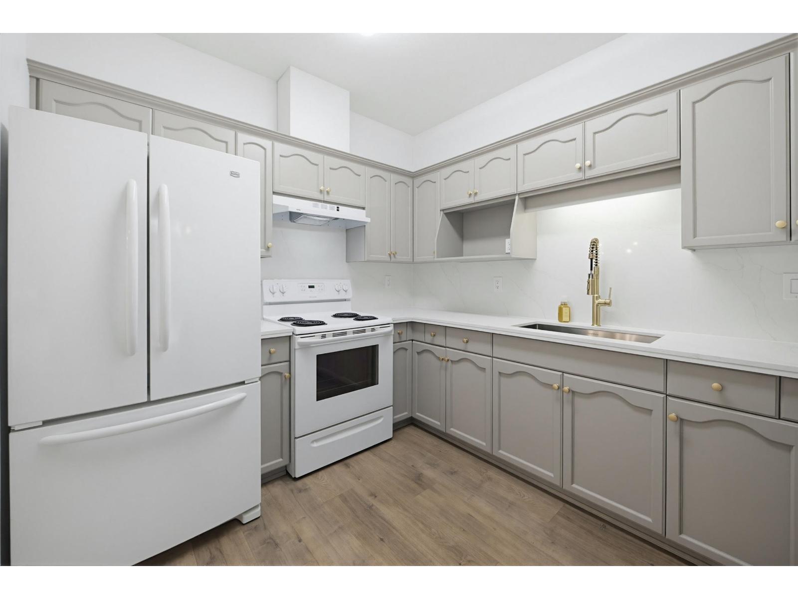 9 4740 221 STREET, Langley
