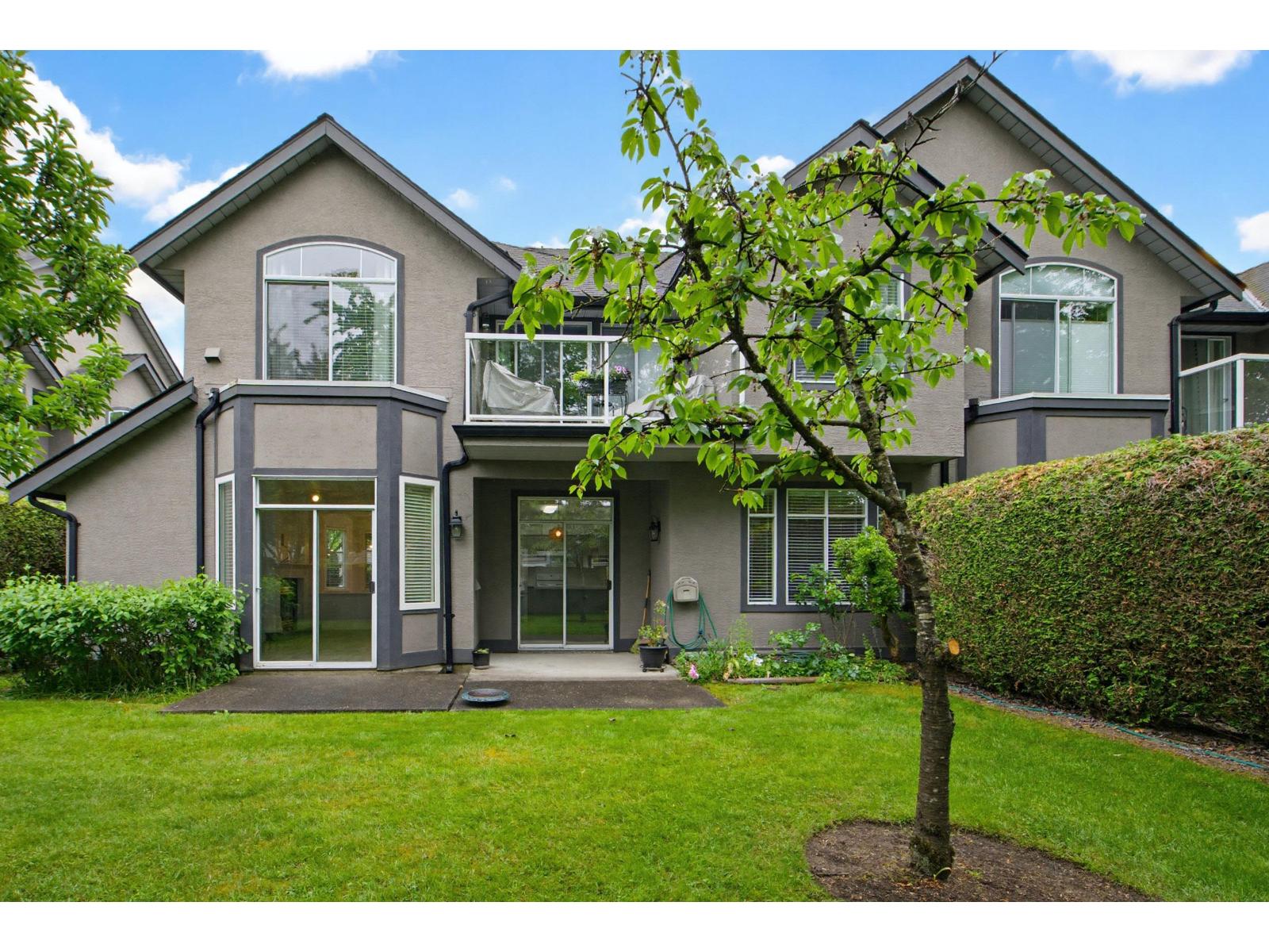 9 4740 221 STREET, Langley