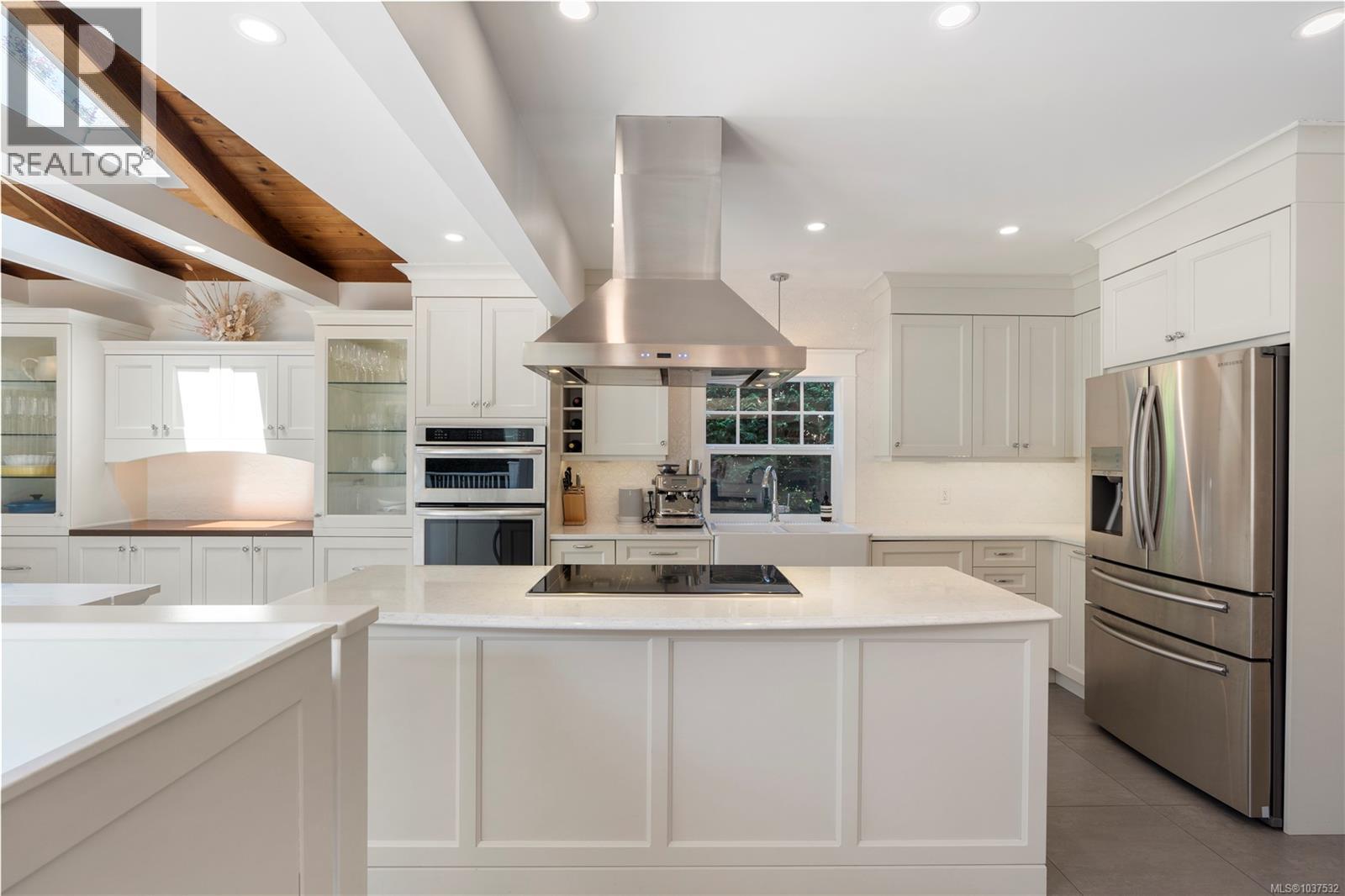 1074 Oliver St - 15