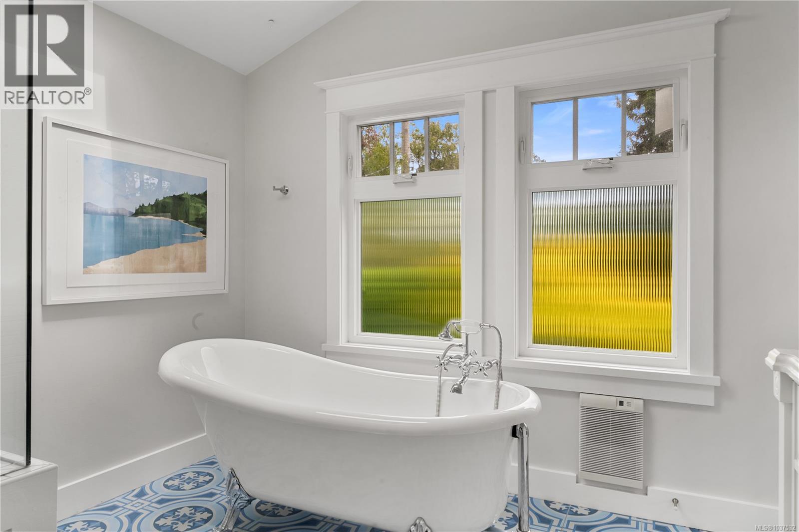 1074 Oliver St - 33