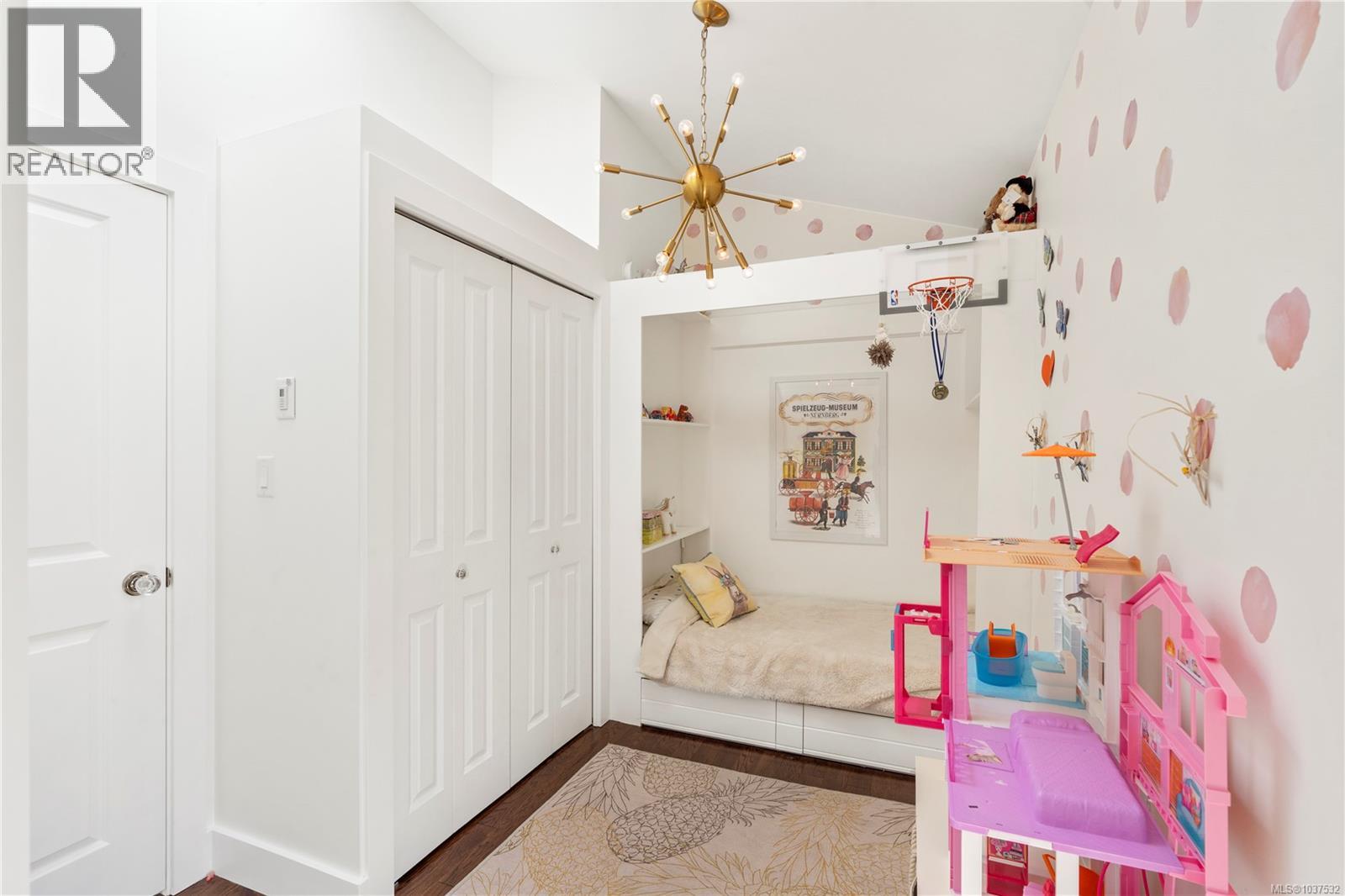 1074 Oliver St - 41
