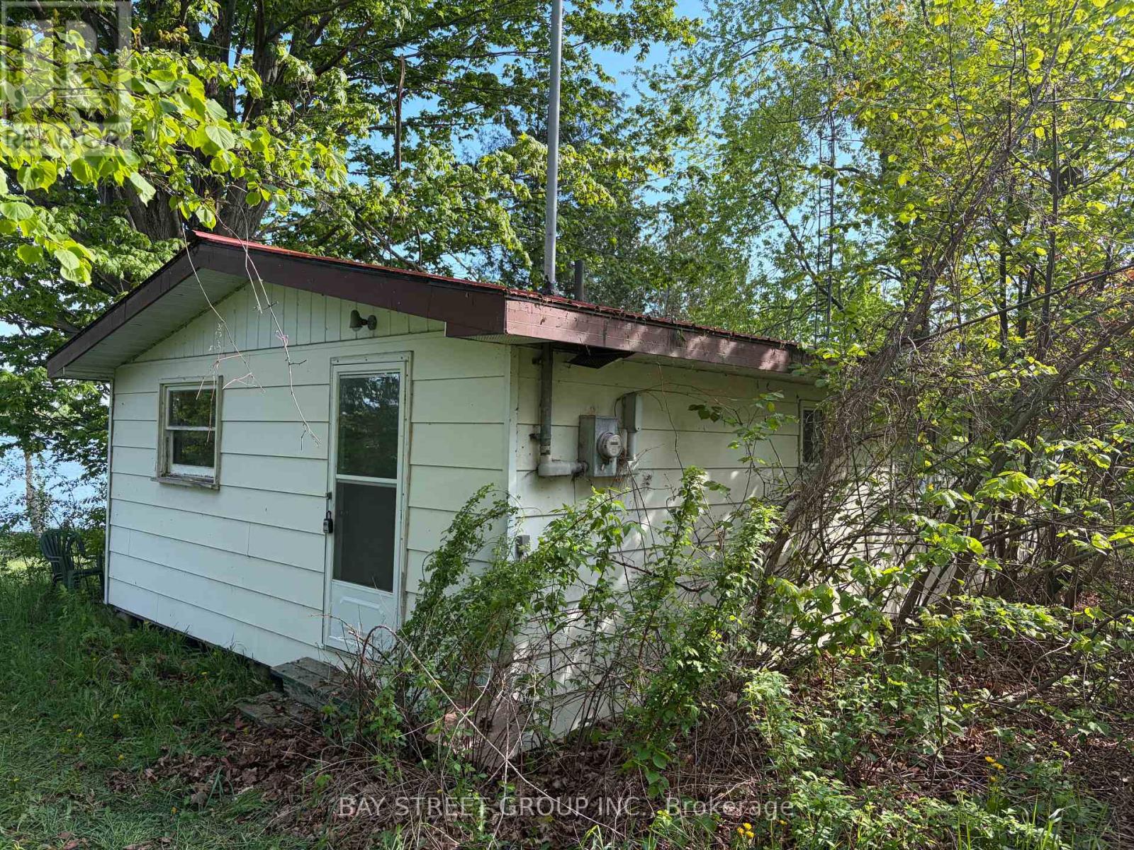 1288 PORTAGE ROAD - 2