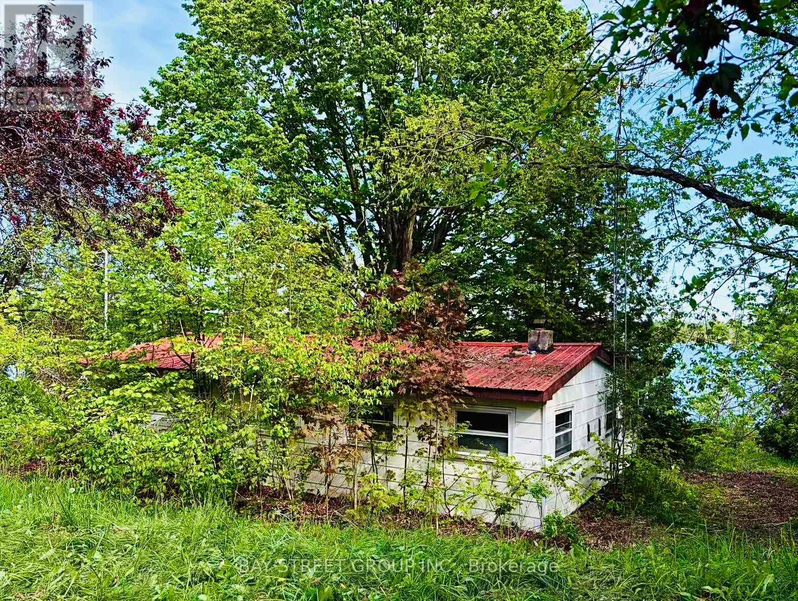 1288 PORTAGE ROAD - 3