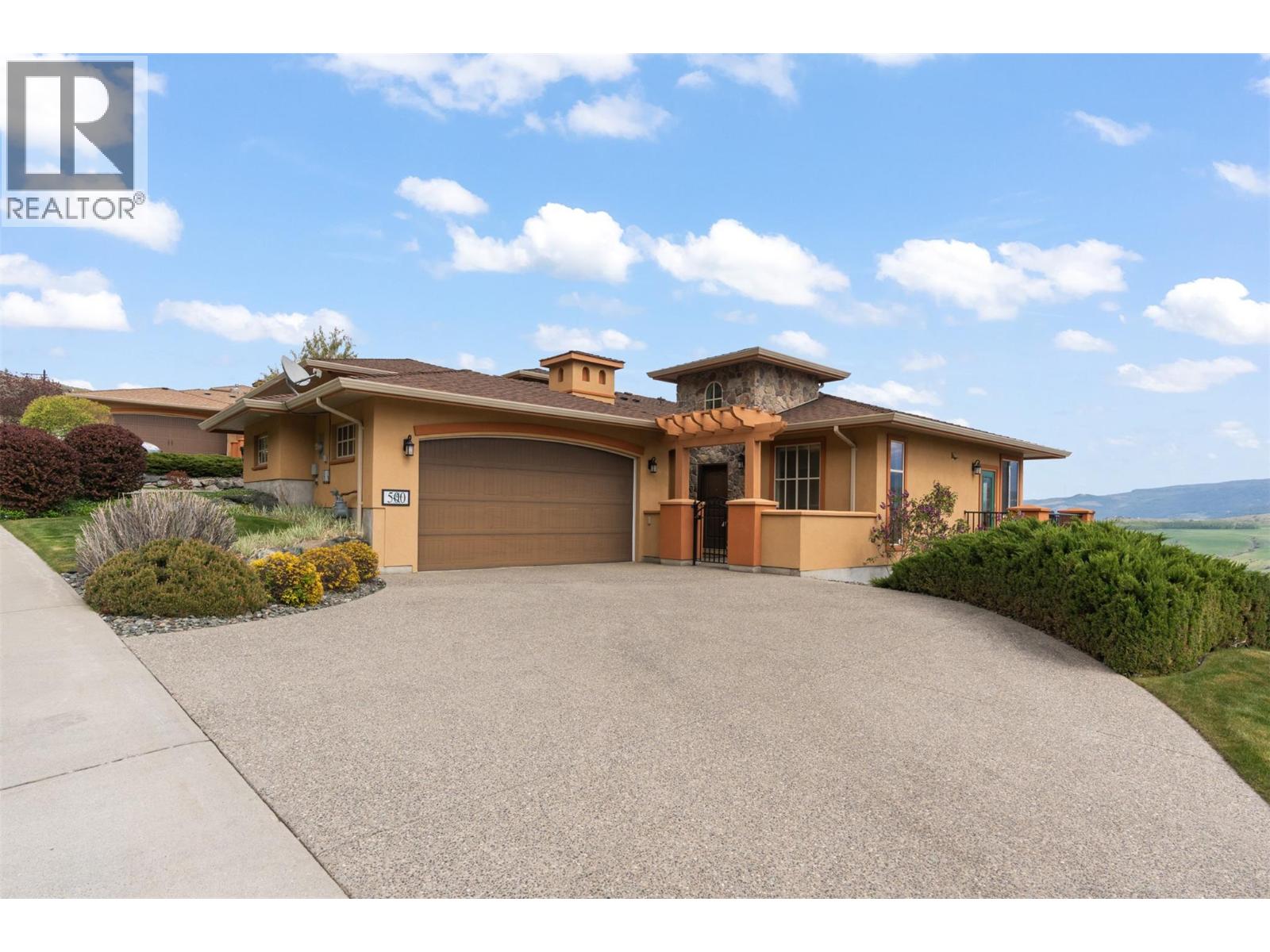 500 Balsam Court - Image 2