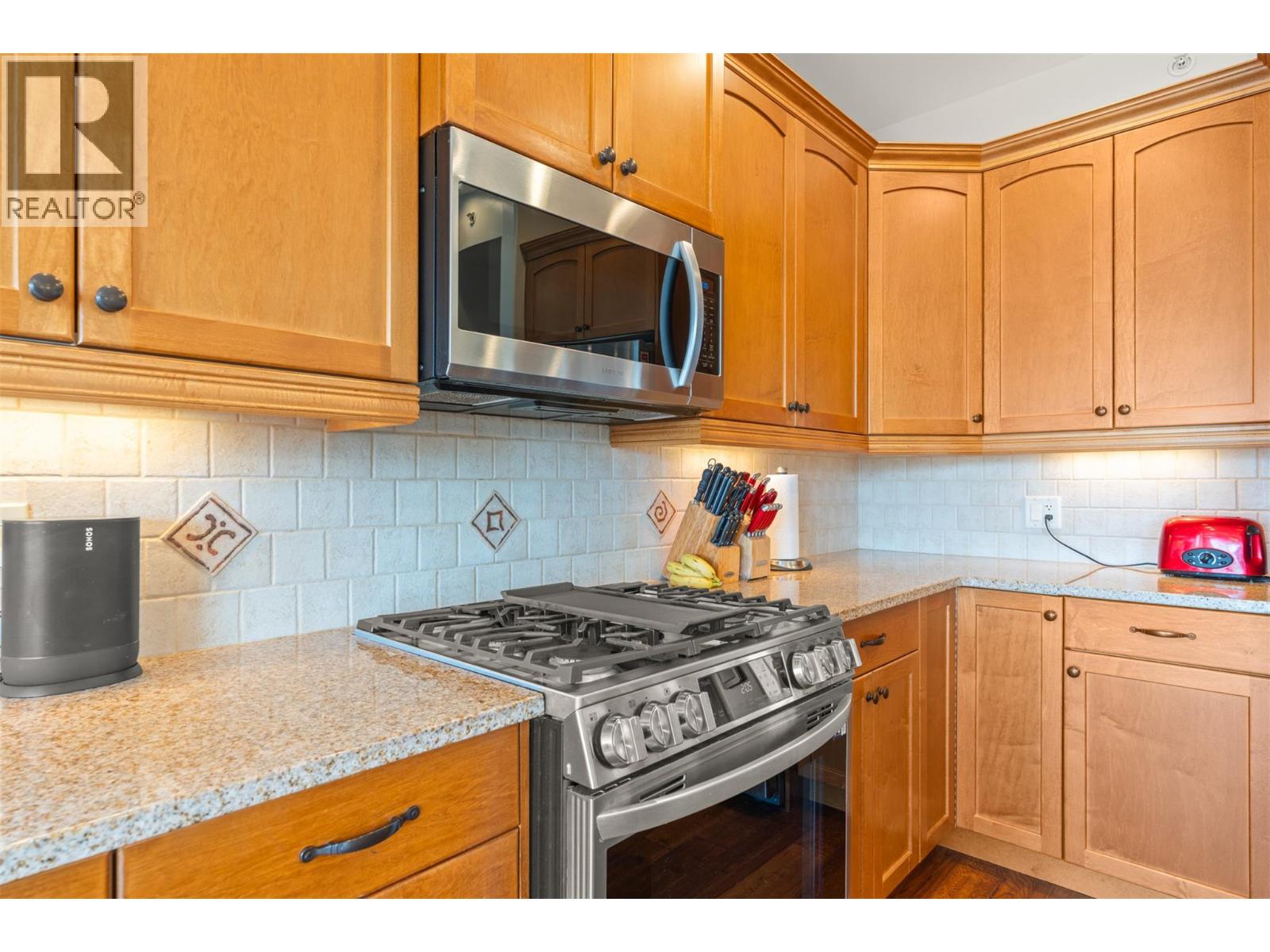 500 Balsam Court - 16