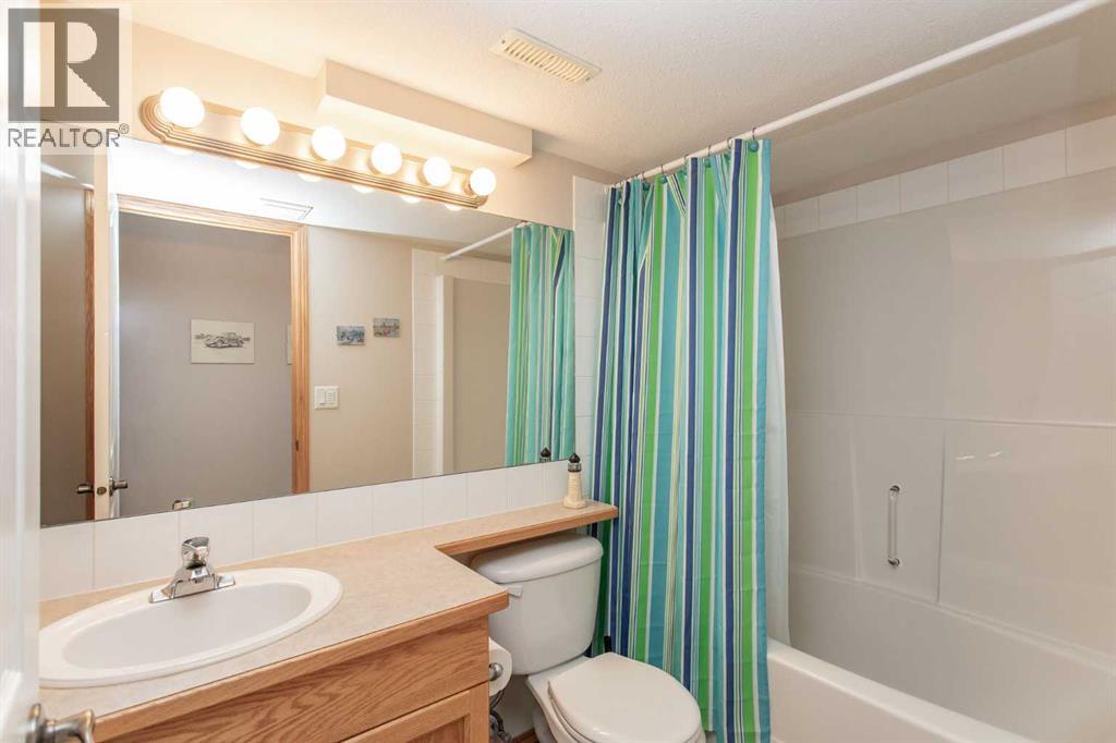 6 Adair Avenue — photo 22