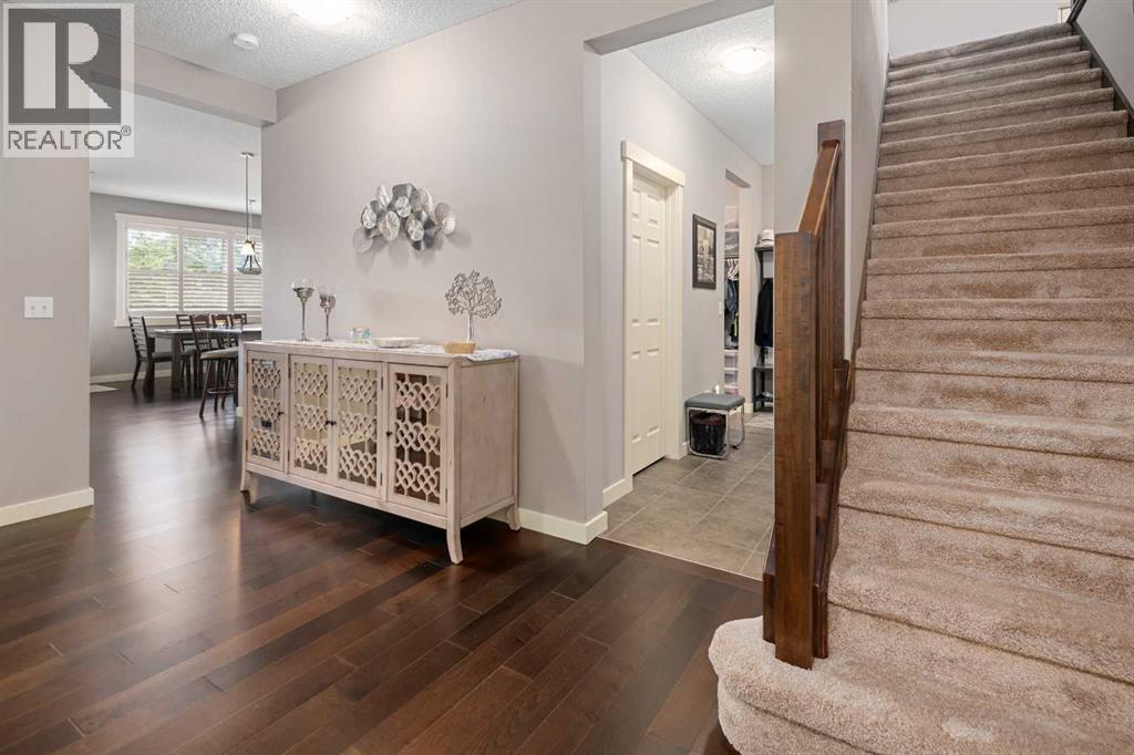 124 Evergreen Circle SW - 4