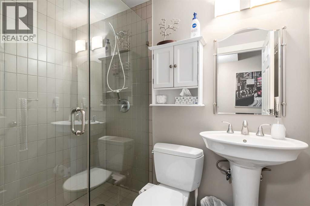 124 Evergreen Circle SW - 32
