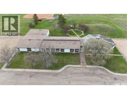 2022 102nd Street, North Battleford, SK S9A1H8 Photo 7