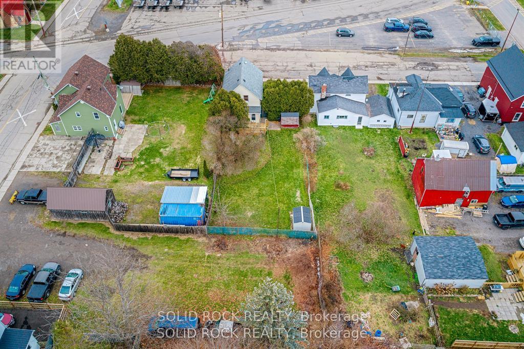 352 NEW STREET - 8
