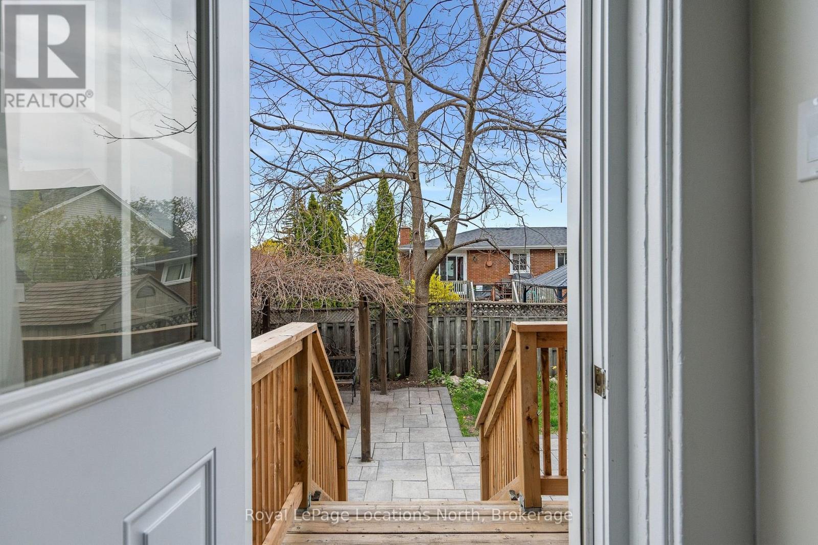 117 NAPIER STREET - 29