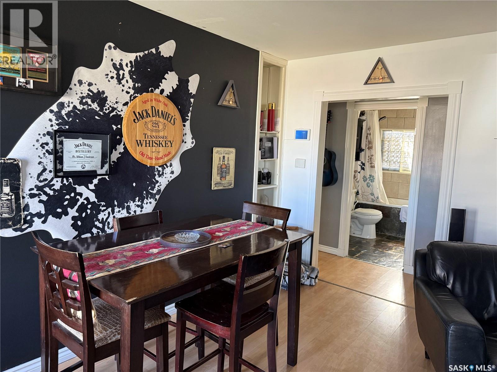 936 Wallace STREET - 5