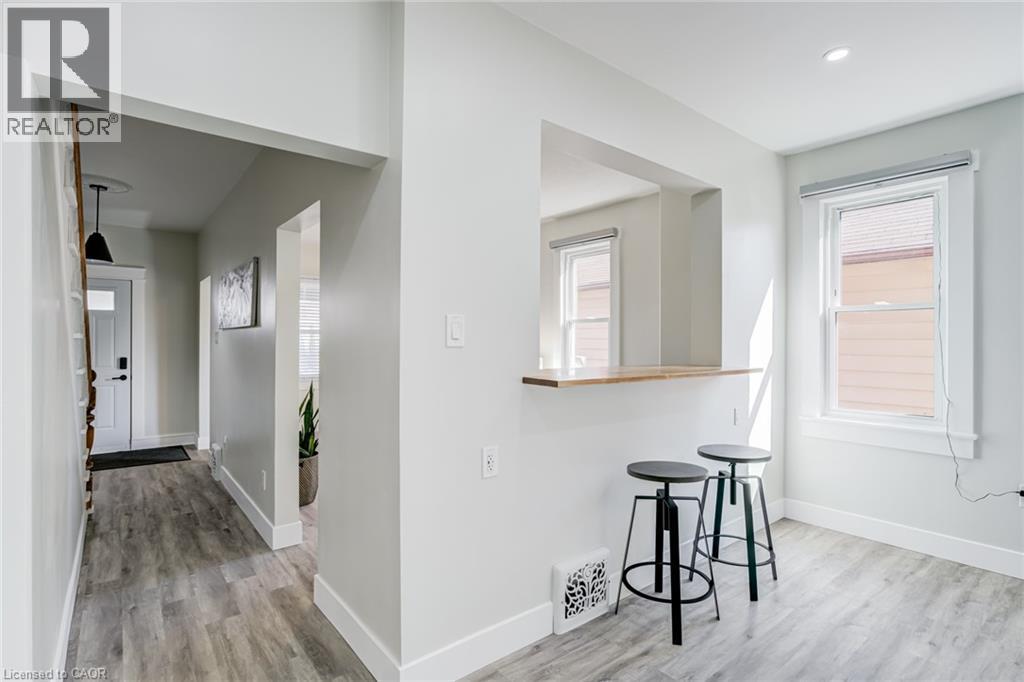 131 PARK Row N - 10