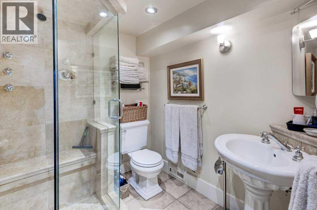 1712 25 Street SW - 34