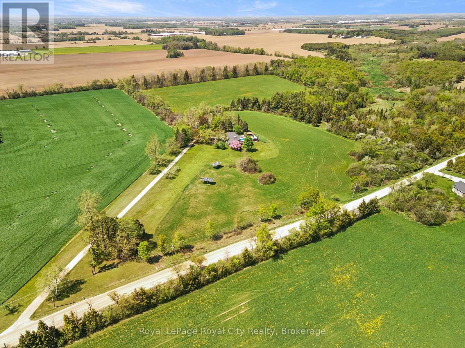 5902 SIDEROAD 6 N - 39