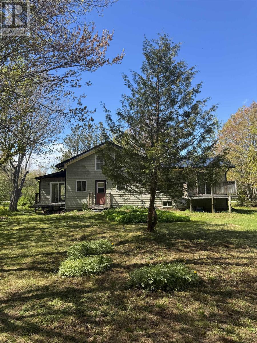 1105 Peakes Road - 28