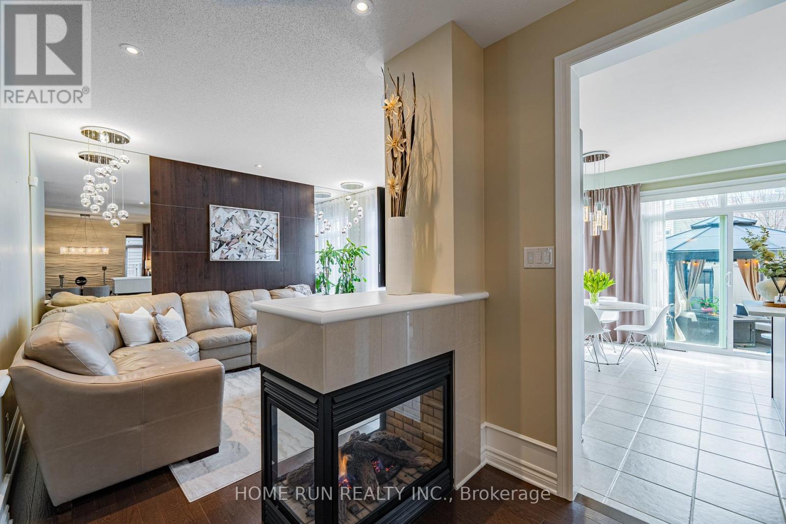 131 KINGHAVEN CRESCENT - 10
