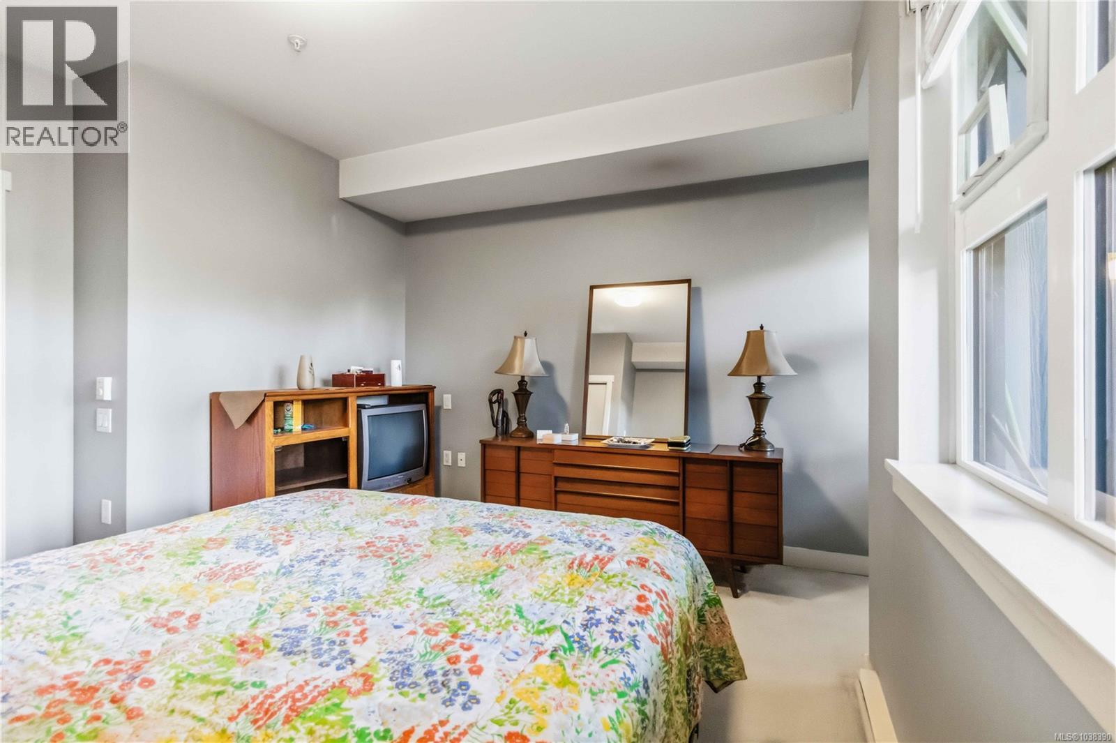 #103 3912 Carey Rd - 13