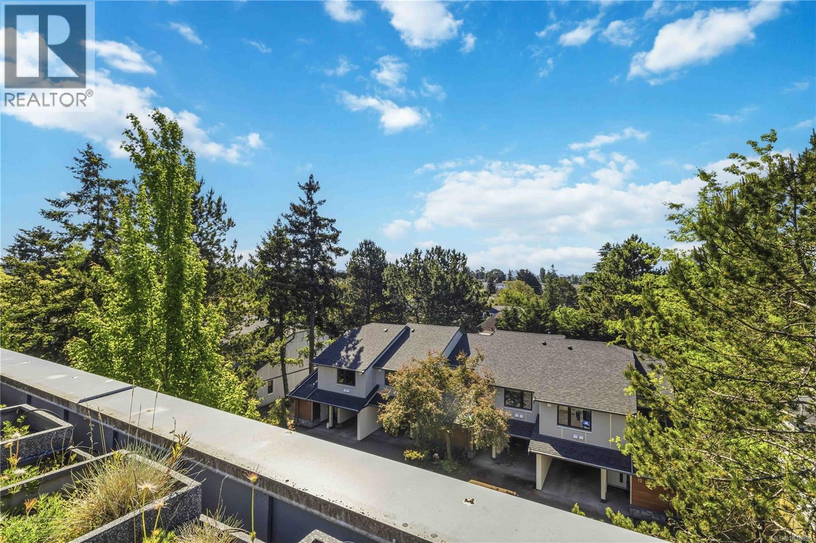 #103 3912 Carey Rd - 21