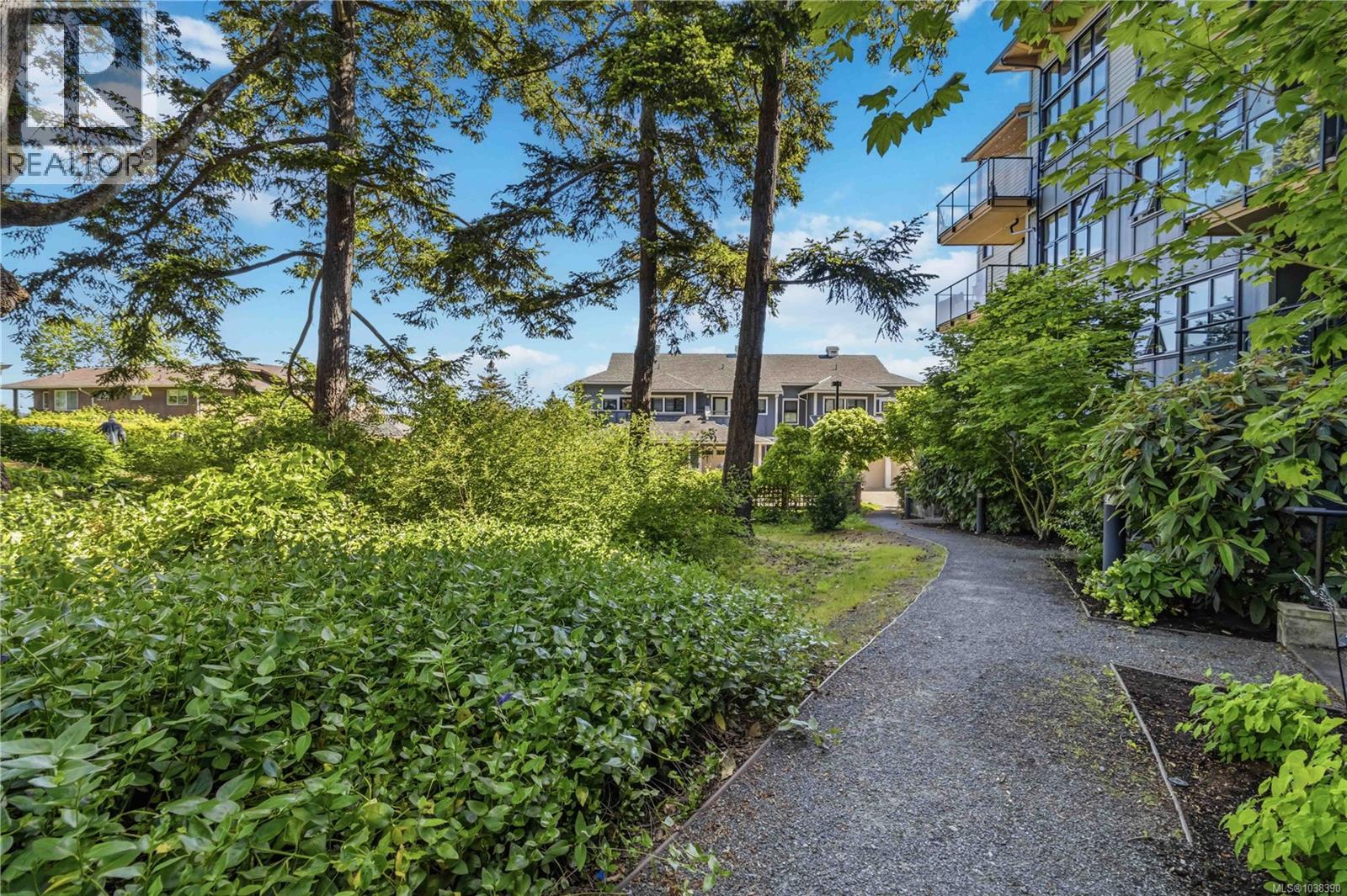 #103 3912 Carey Rd - 23
