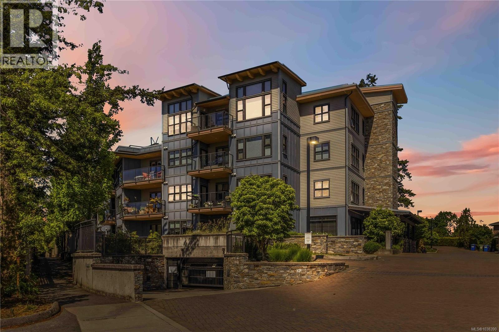 #103 3912 Carey Rd - 27