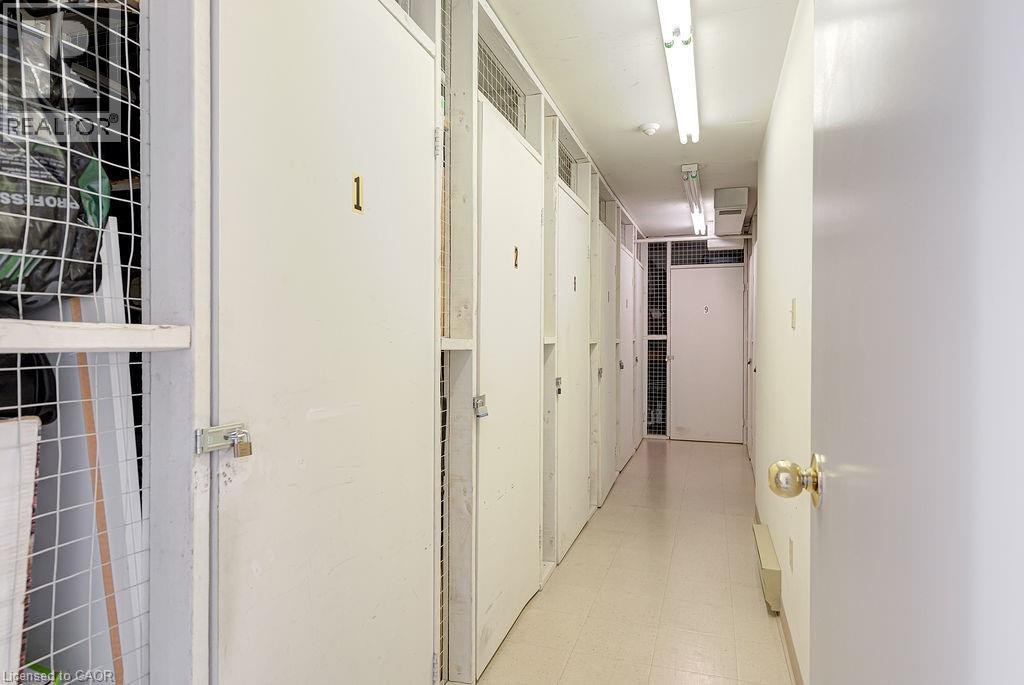 #407 1414 KING Street E - 31