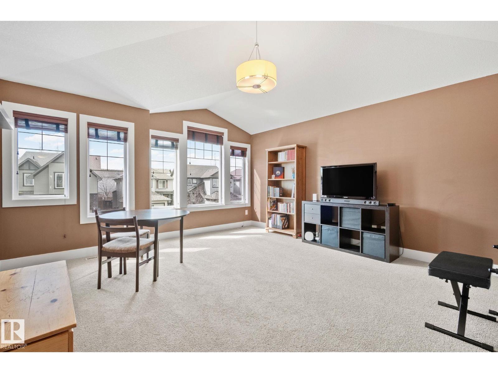 5516 SUNVIEW GA - 24