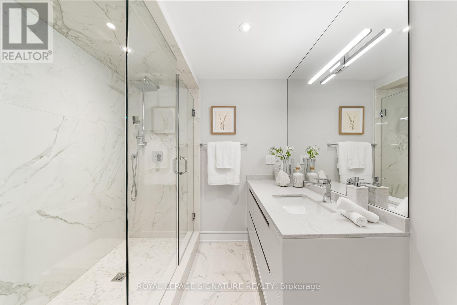 588 WOBURN AVENUE - 29
