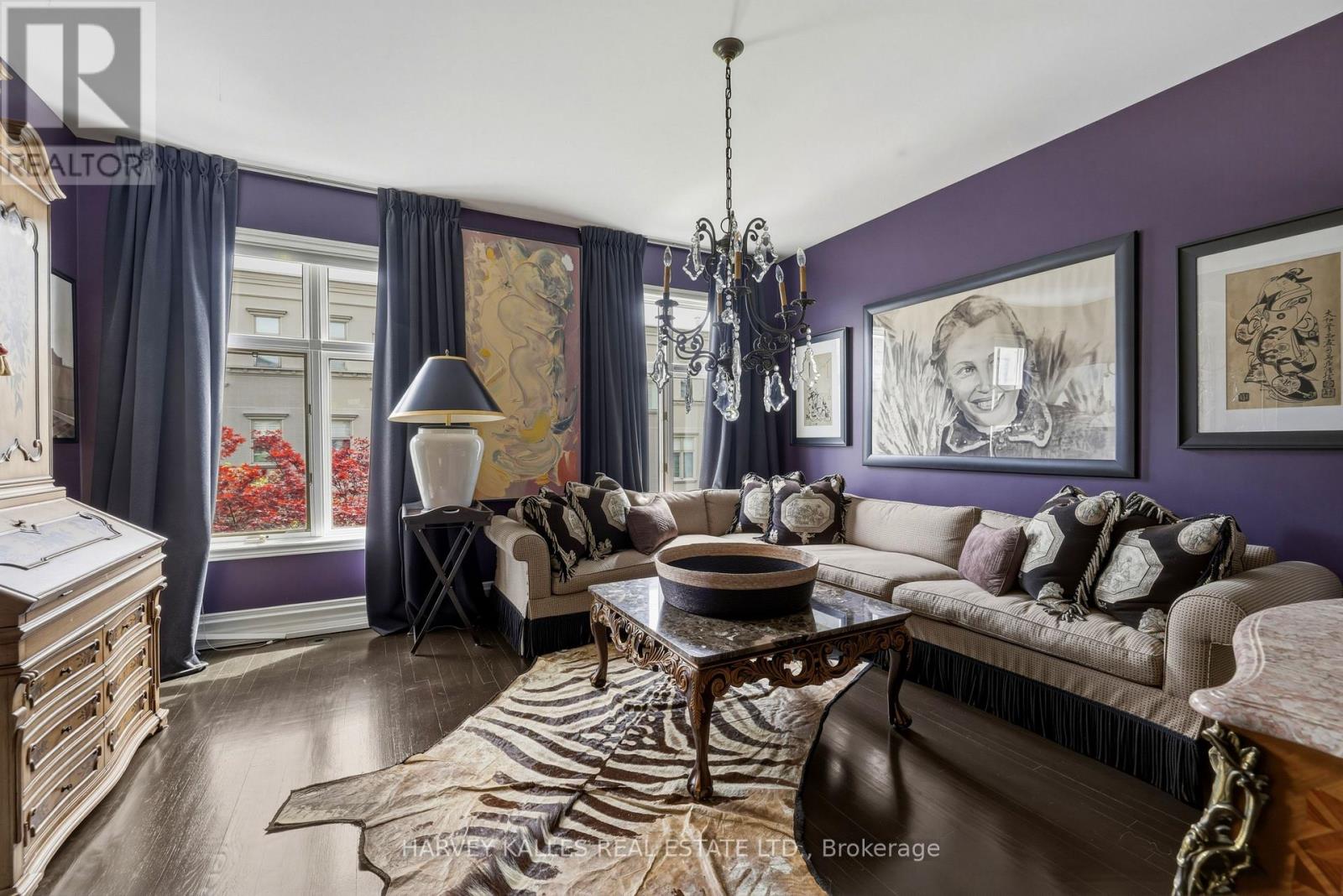 #21 260 RUSSELL HILL ROAD - 20