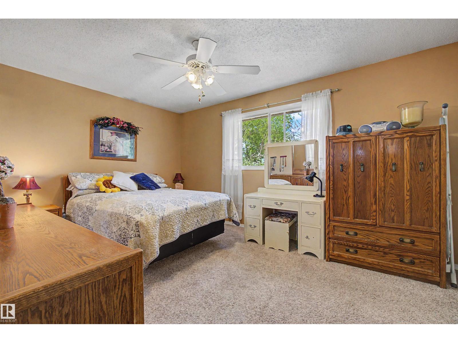 2068 45 ST NW - 27
