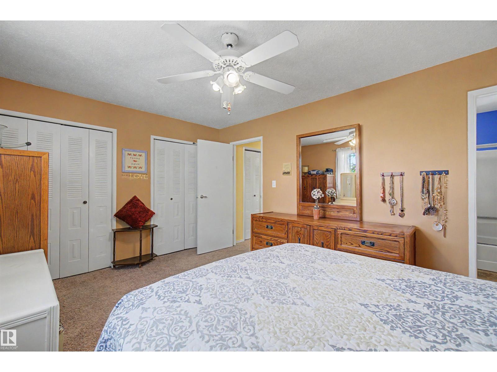 2068 45 ST NW - 28