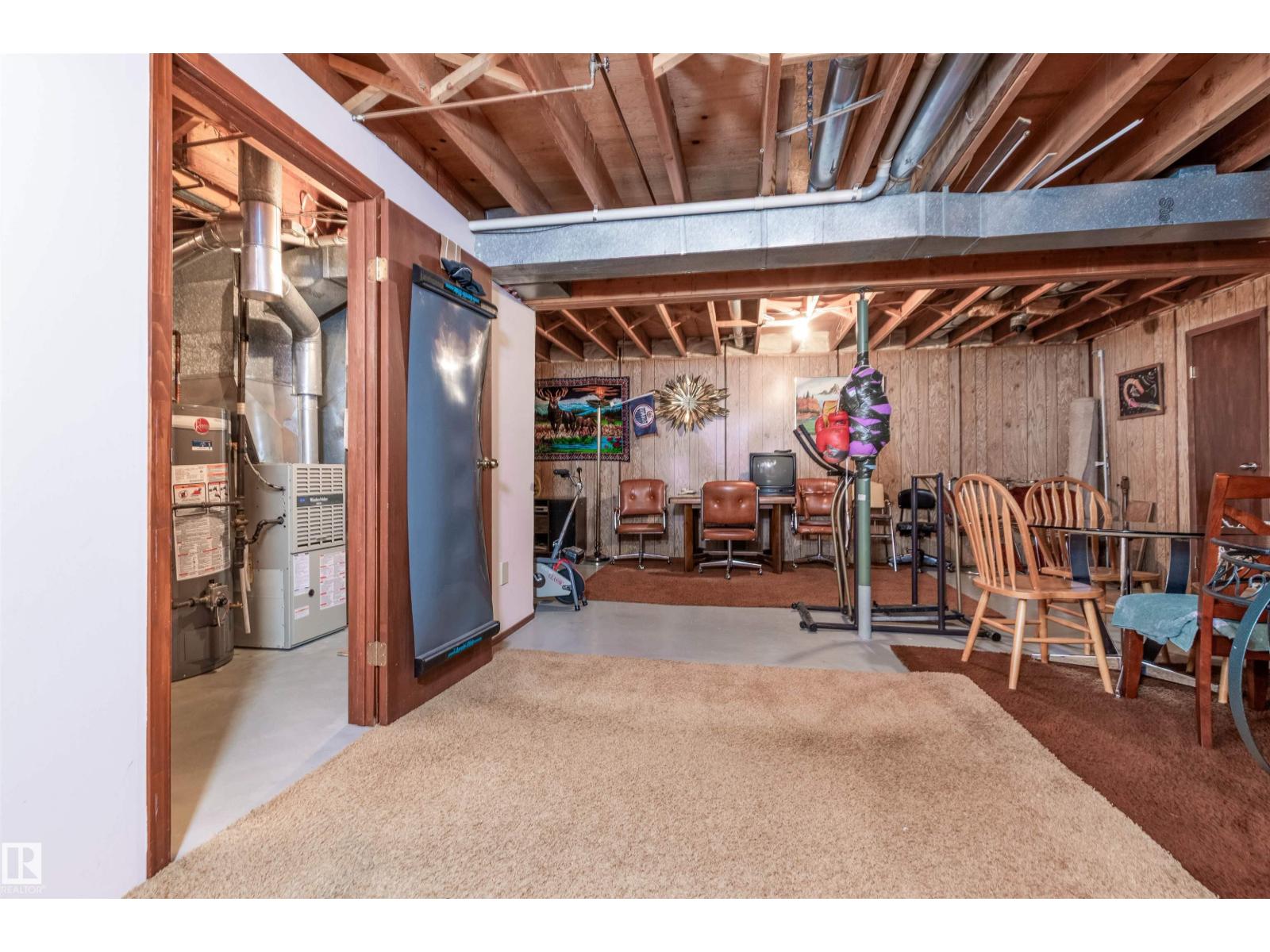 15811 119 ST NW - 20
