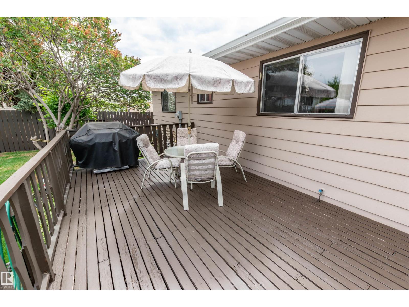 15811 119 ST NW - 31