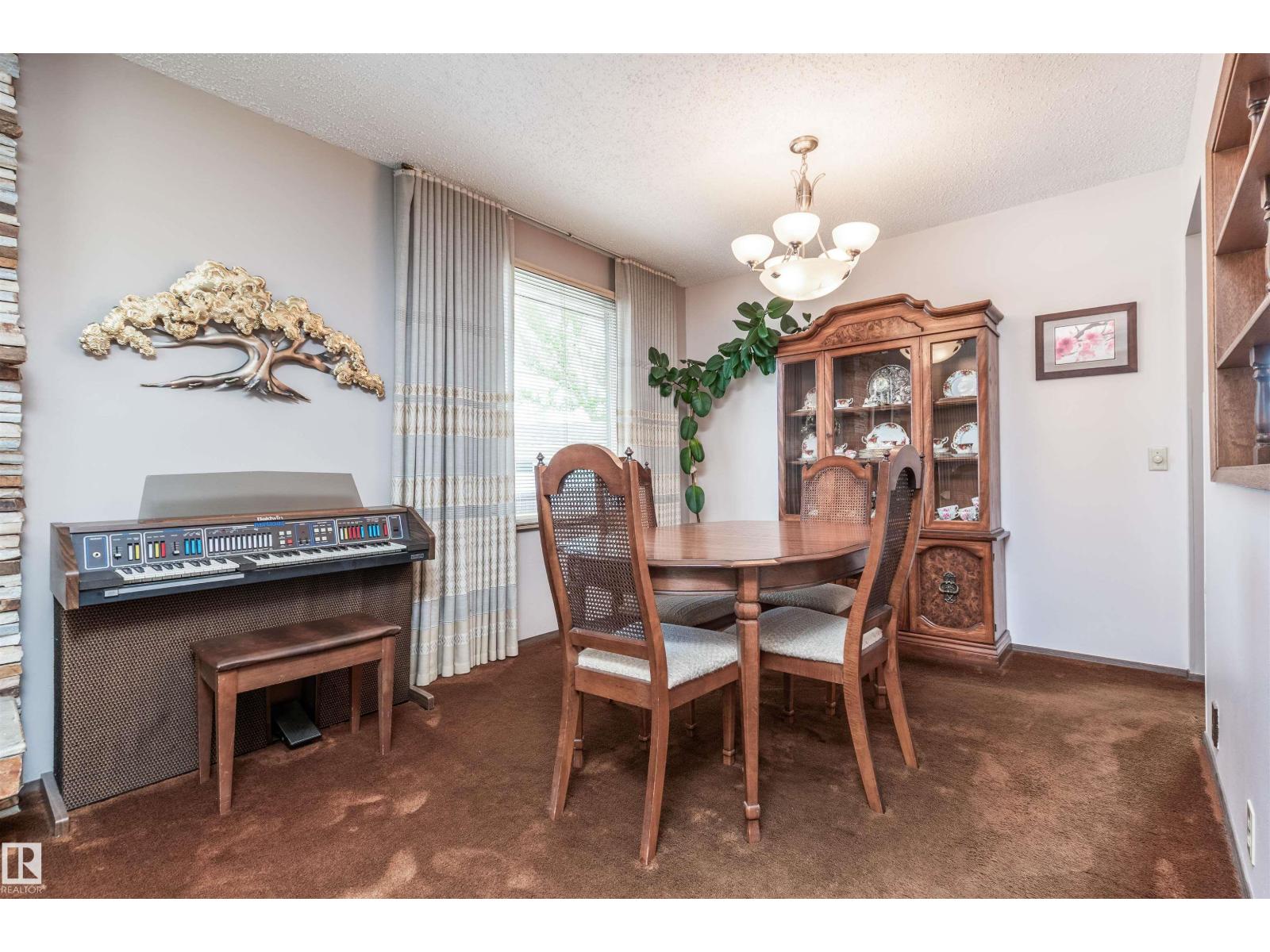 15811 119 ST NW - 9