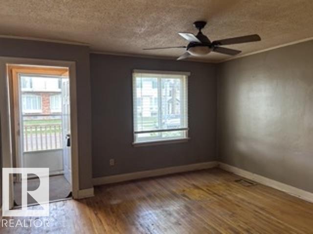 12242 91 ST NW - 5