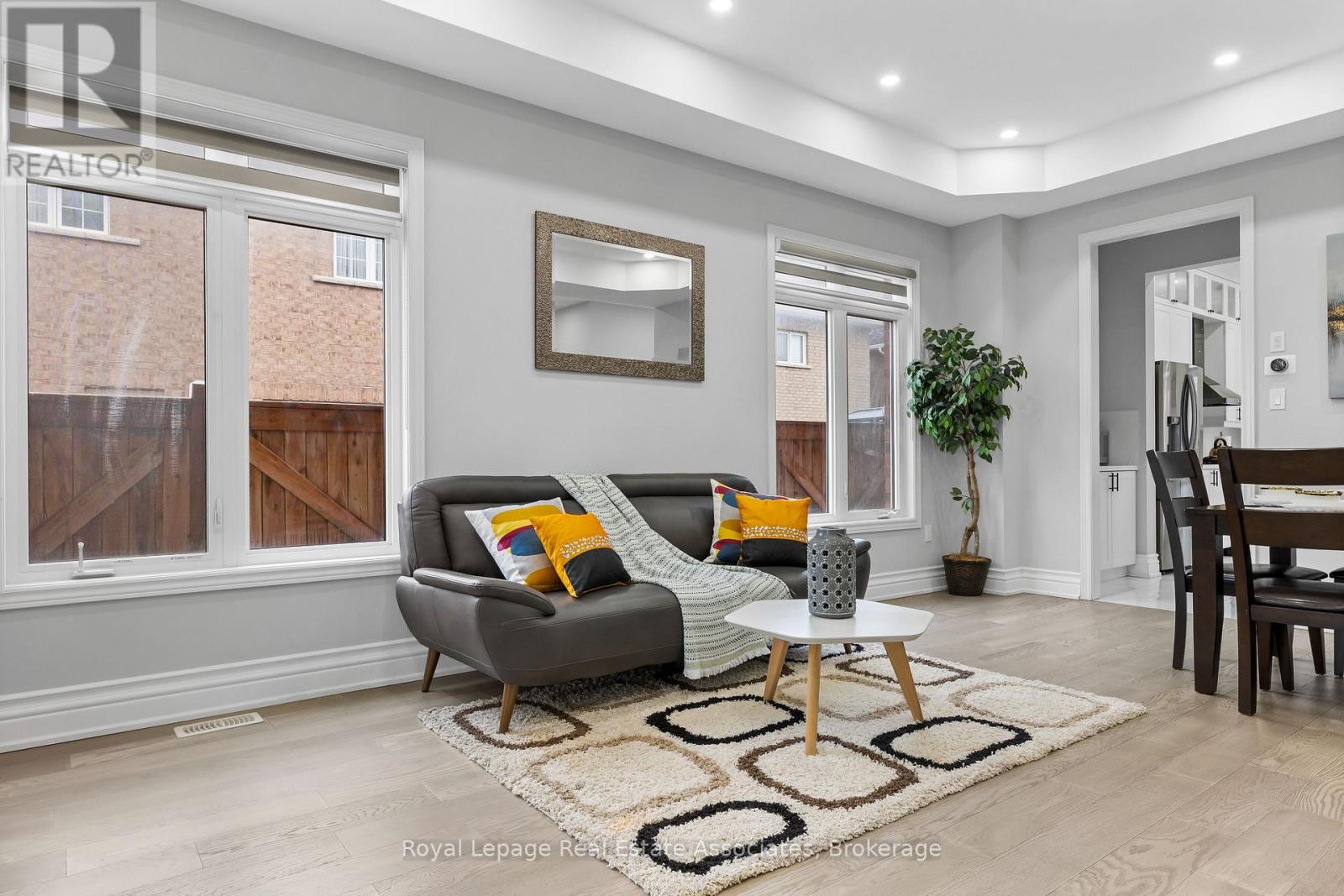 1796 GRANDVIEW STREET N - 8
