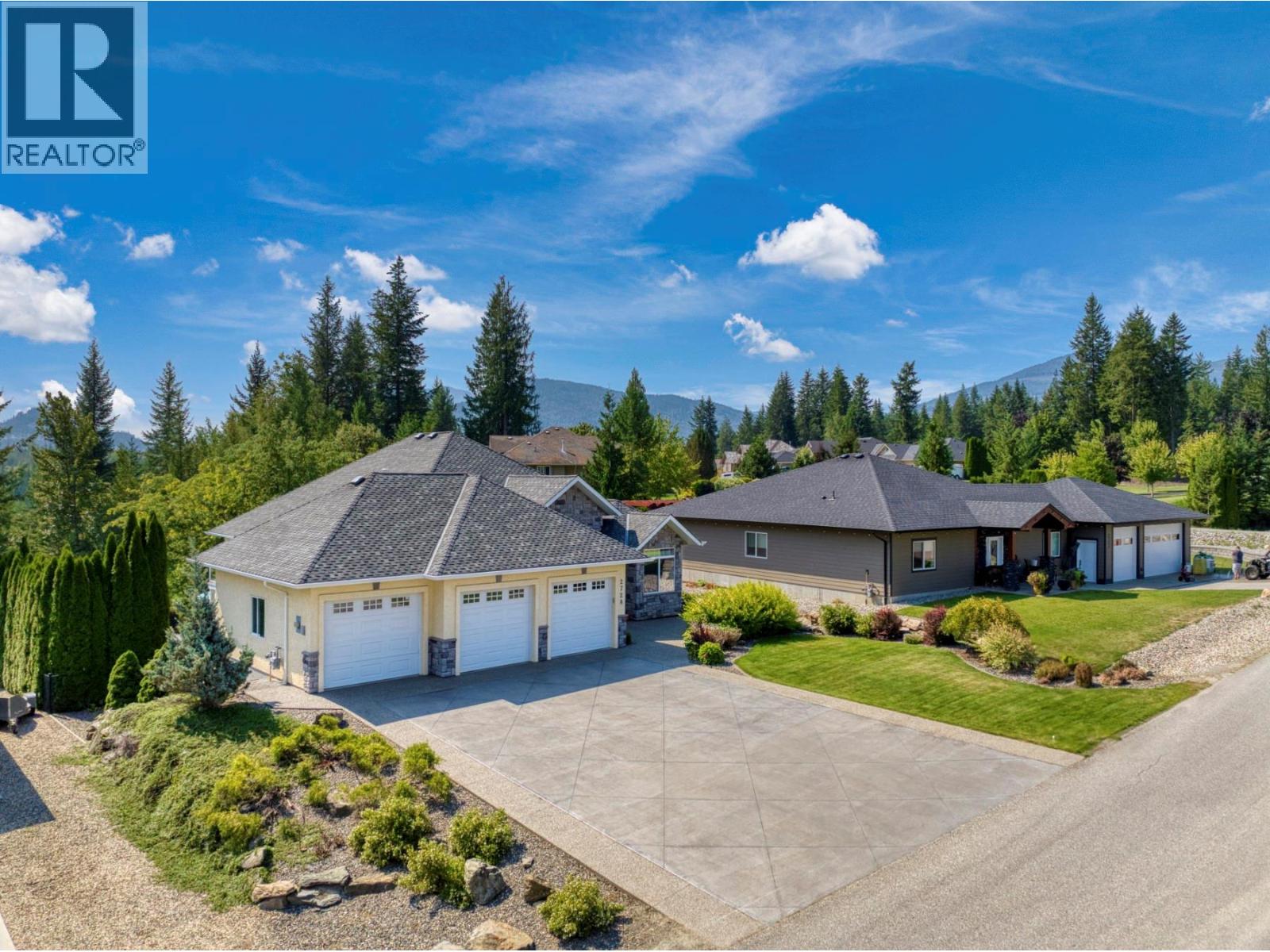2728 Valleyview Drive - 68